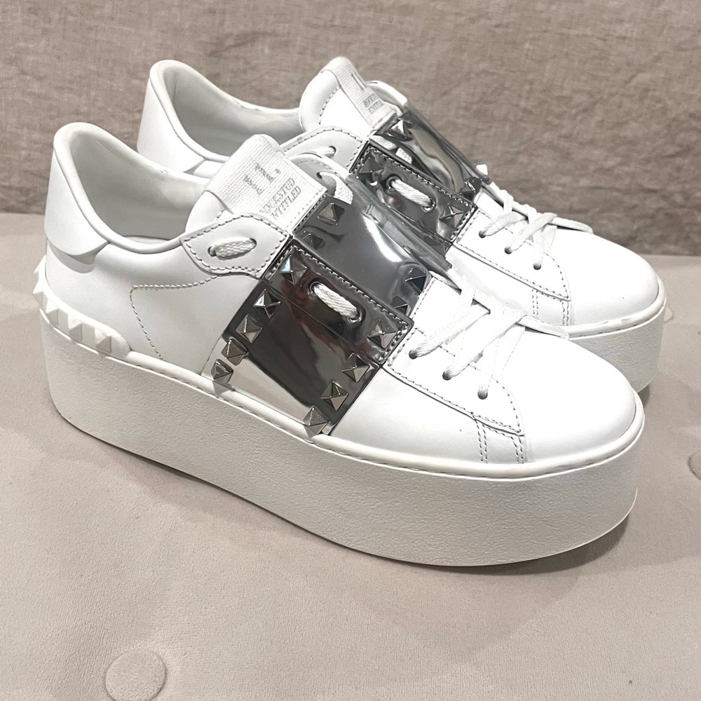 Valentino Garavani Rockstud Untitled Women's Platform Sneakers